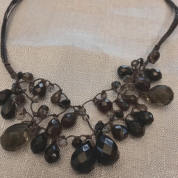 Cut Glass Necklace   - Picture 4 of 10